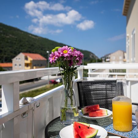 Apartments Silvija Mokošica Екстериор снимка