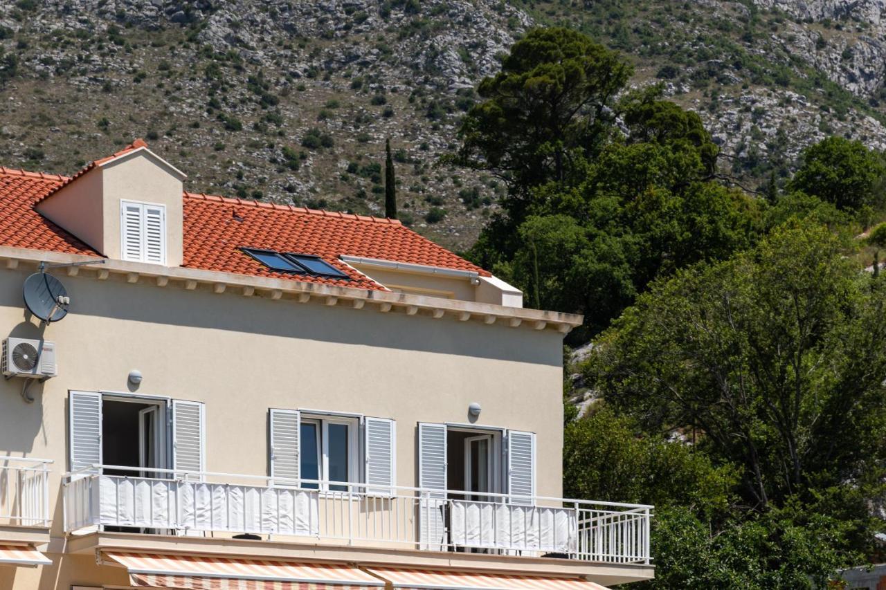 Apartments Silvija Mokošica Екстериор снимка