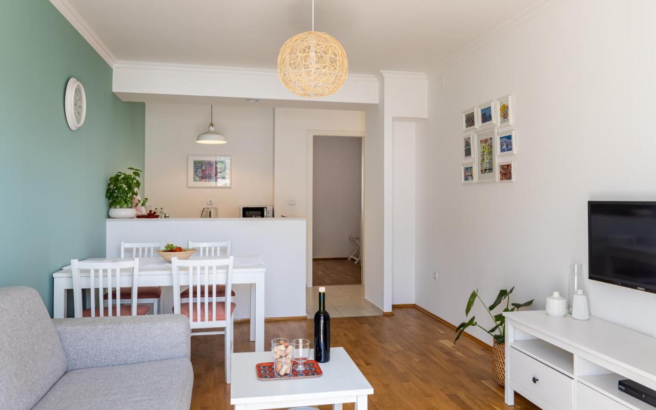 Apartments Silvija Mokošica Екстериор снимка