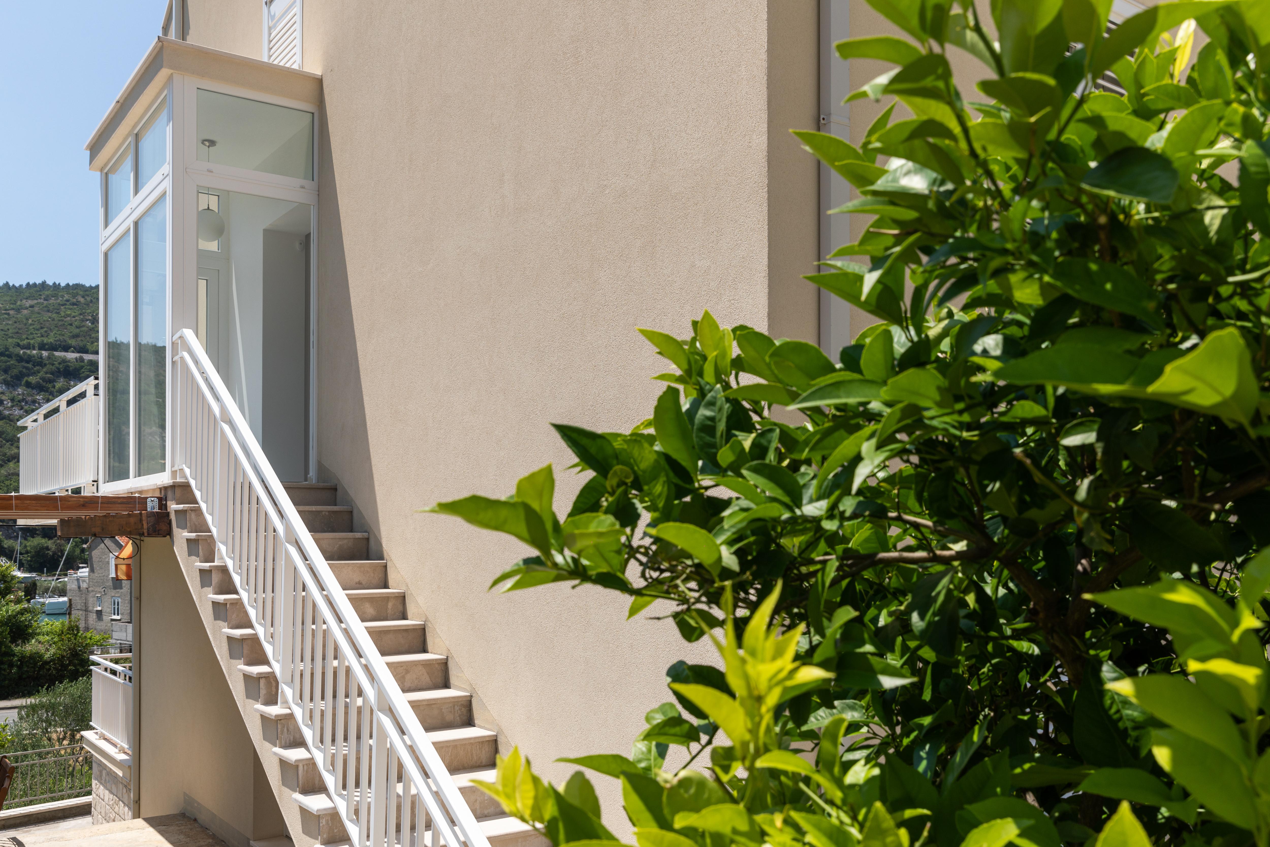 Apartments Silvija Mokošica Екстериор снимка